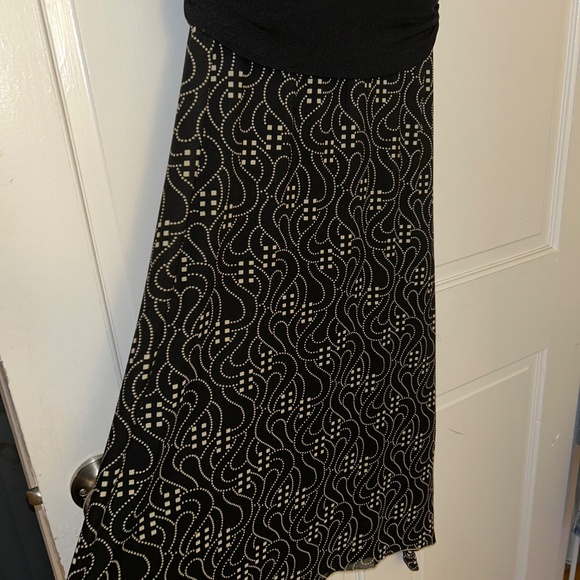 Max Studio Dress - Picture 3 of 7